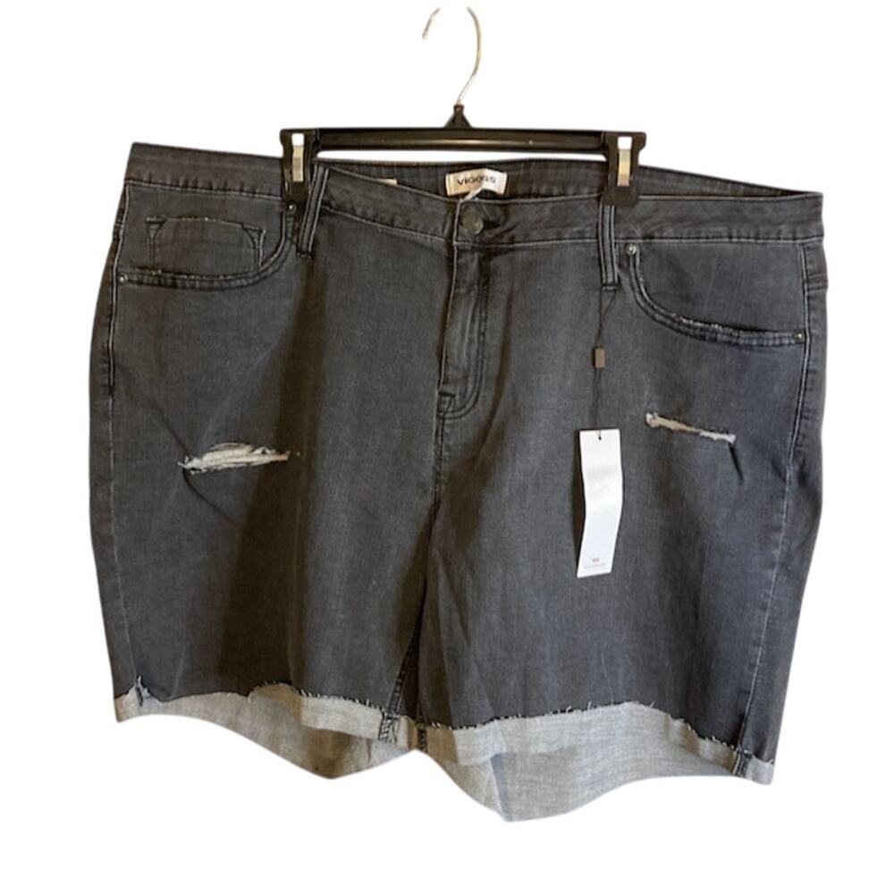 NWT Women's Plus 24W Vigoss Marley Mid-Rise Distressed Black Denim Short